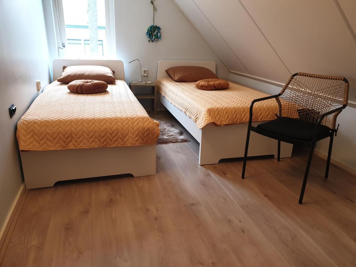 Bed and Breakfast Bij De Oude Dijk Wilp Exterior foto